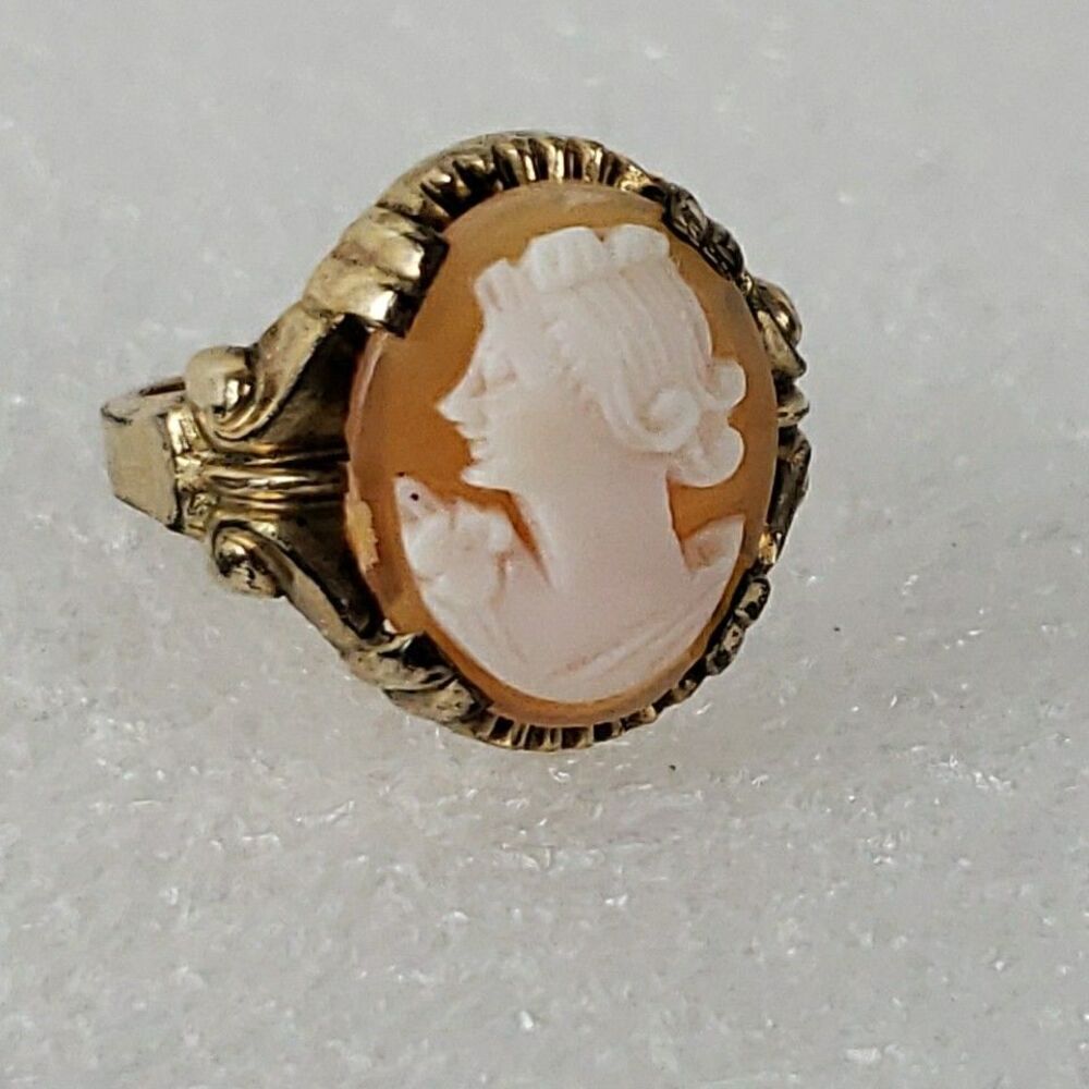 Vtg Signed C&C Clarks & Coombs 10K Gold Filled Sardonyx Cameo Sz 5.5 Ring